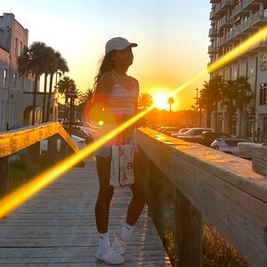 Meet your Posher, Sky